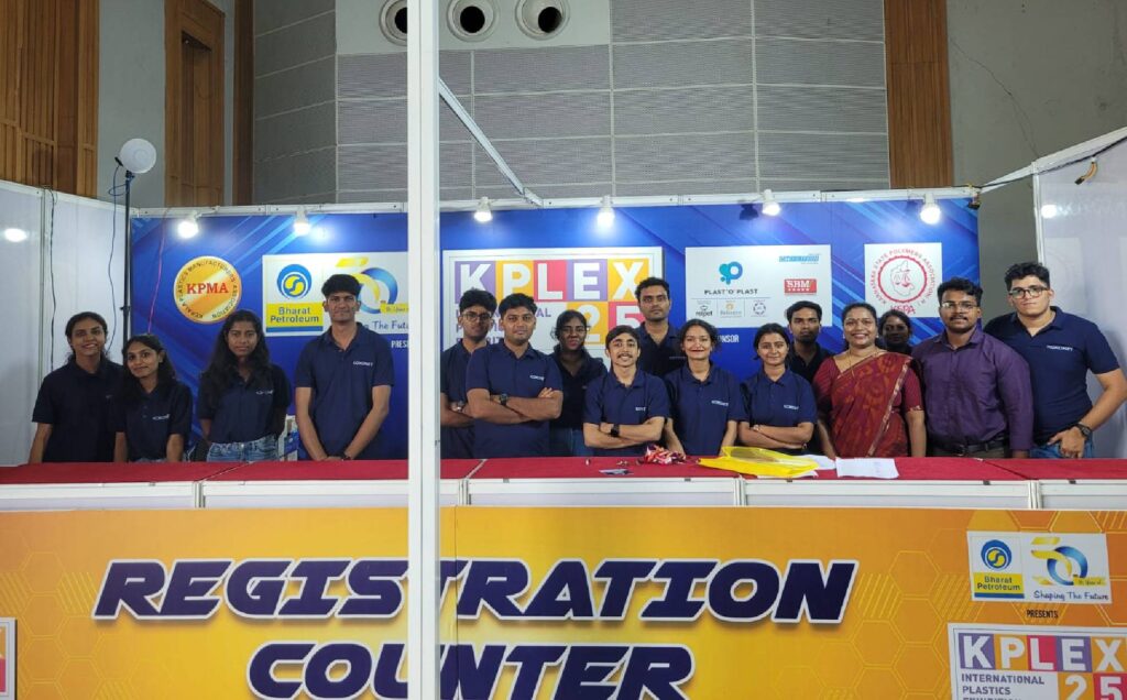 Student Volunteers at KPLEX 25 – South India’s Premier Plastics Machinery Expo